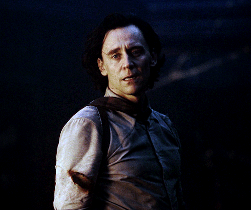 TOM HIDDLESTON As LOKI LAUFEYSON