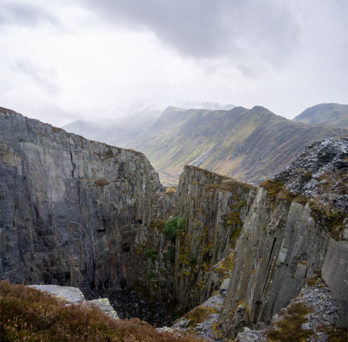 thefierybiscuit: Dinorwig today…the Lost World, from Lefel Australia. Snowdon in the backgrou