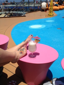 myfeet4you:  Aaaahhhhh very good drinks;) ⚓⚓