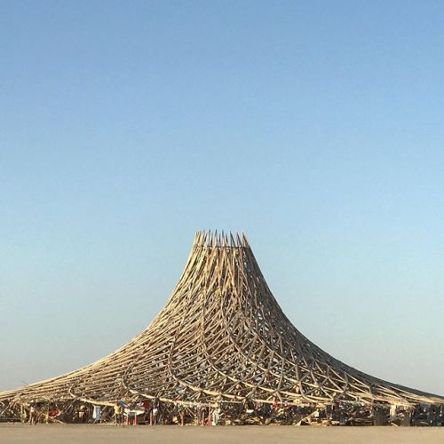 archatlas:The Best Structures of Burning Man 2018 As Burning Man 2018 comes to a close, snapshots an