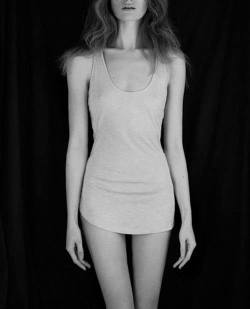 think-skinny-and-be-pretty:  body on We Heart