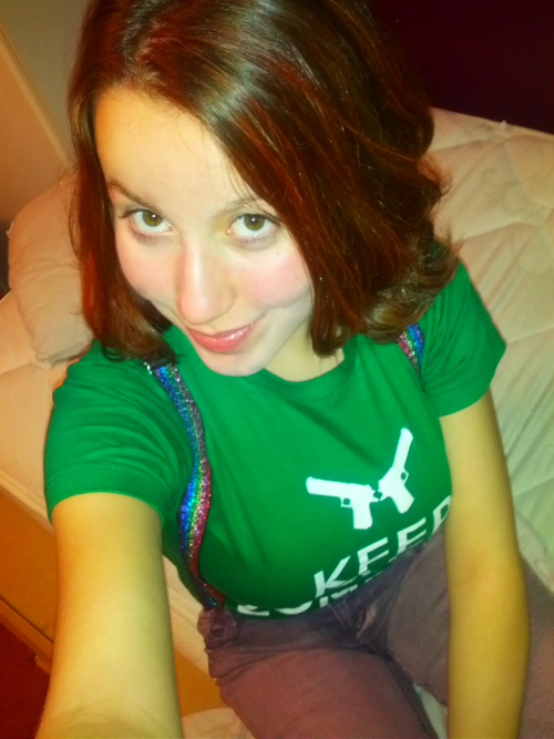 girlsaregood:  Hey, being narcissistic through pics is fun as fuck.  