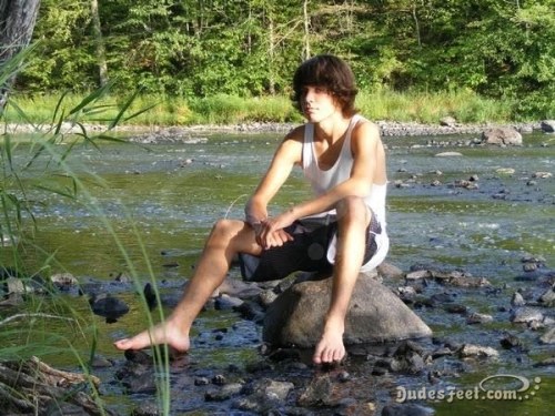 He Is Pretty And His Feet And Long Toes Also 