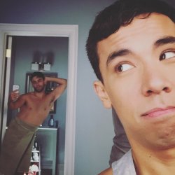 ohjackfalahee:  ‏@conradricamora: Just another day at the #coliver house. #tgit #htgawm 