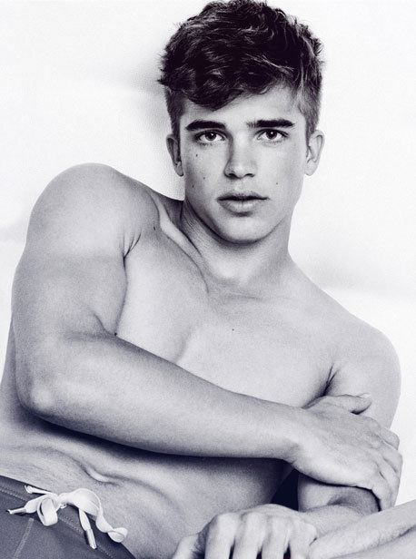 River viiperi naked