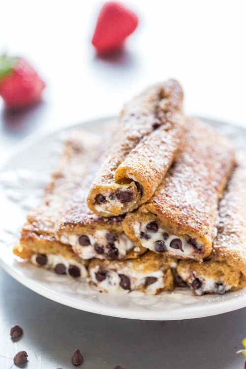foodffs:CANNOLI FRENCH TOAST ROLLUPS Really nice recipes. Every hour. Show me what you cooked!