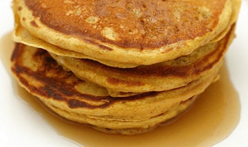 foodfashionandpassion:  Pumpkin Pancakes - Perfect Breakfast Idea For Winter Mornings 