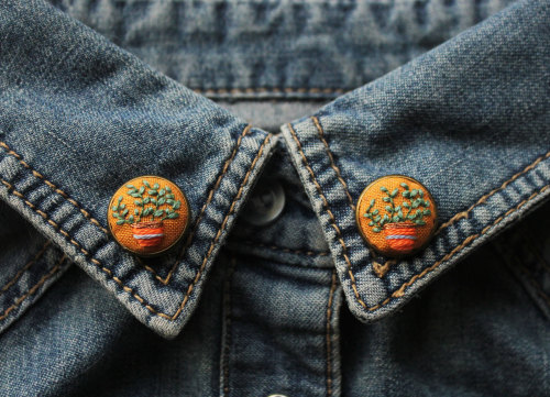 mymodernmetselects: Embroidered Collar Pins Add Handcrafted Flair to Your Everyday Outfit Looking to