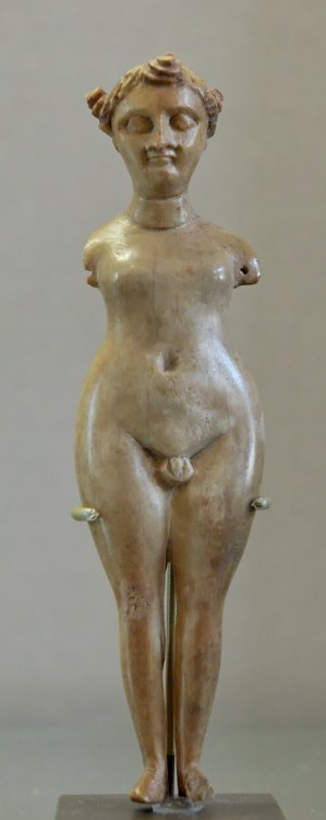 XXX happylambie:   Hermaphroditus  sculpturesAncient photo