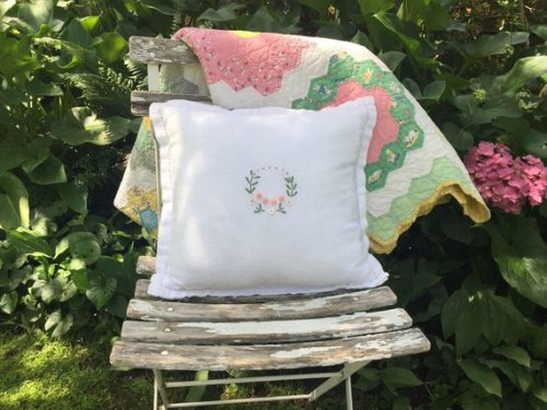Hand Embroidered Pillow //MySisterNiBoutique