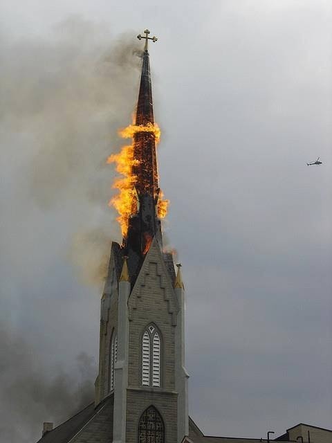 truenorblackmetal:  Flaming Church   JUSTICE!