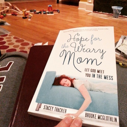 Loving This Book! #choosehope #lifeofaboymom @themobsociety @brookemcglothlin #staceythacker