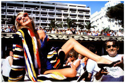 candypriceless:  Helmut Newton and Jerry Hall at Chateau Marmont, 1983 - photo by David Bailey 