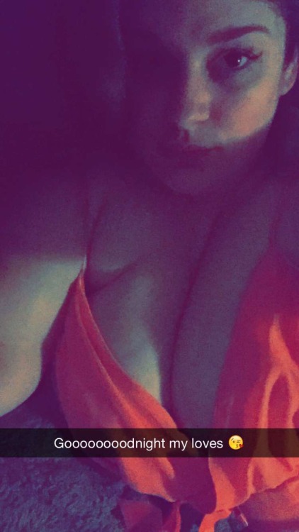 molotowcocktease: Saturday night/Sunday morning Snapchat sillies Add me: UNSKINNYSHERO