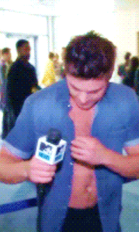 fuck-yeah-male-celebs:  🌈 ZAC EFRON