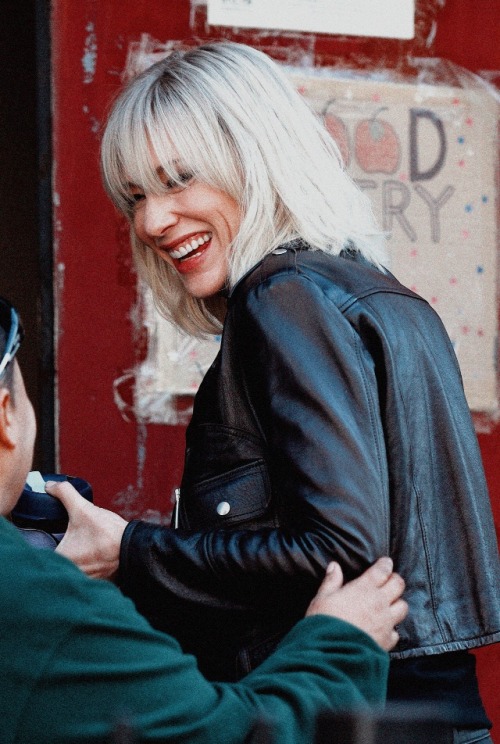 on—purposeee: Cate Blanchett in suits is my sexuality