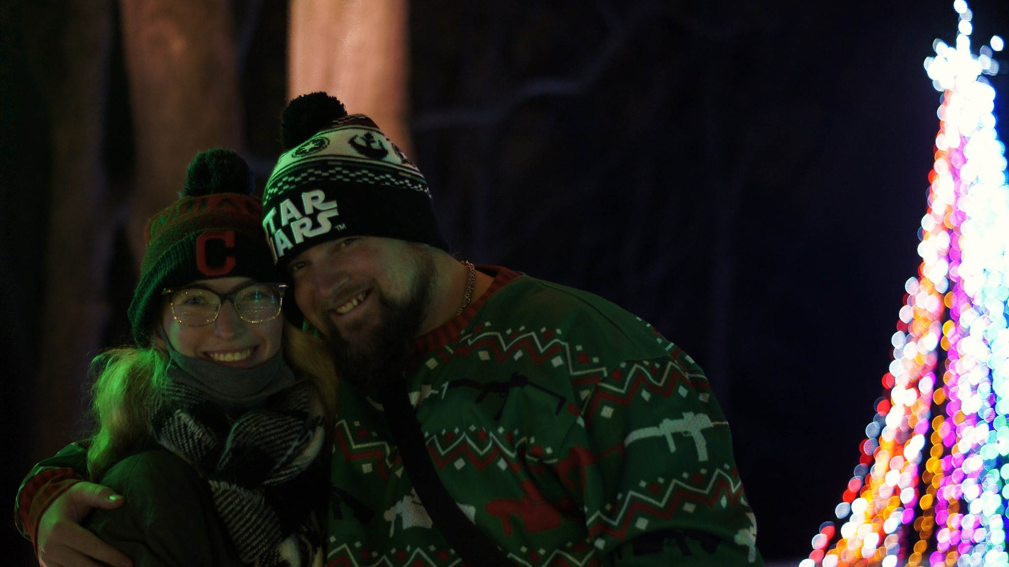 thingssthatmakemewet:‘Tis the season to be cheesin’ 😄🥰🎄@mossyoakmaster and I went on a double date to see Christmas lights on Friday and I’ve found my new favorite pictures of us together 🥺🥰😍💖 It was an amazing night