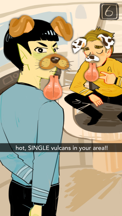 marxandria:everyone on the crew contributes to the enterprise’s snap story ✌