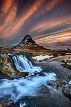 etherealvistas:  Kirkjufell Sunrise (Iceland)