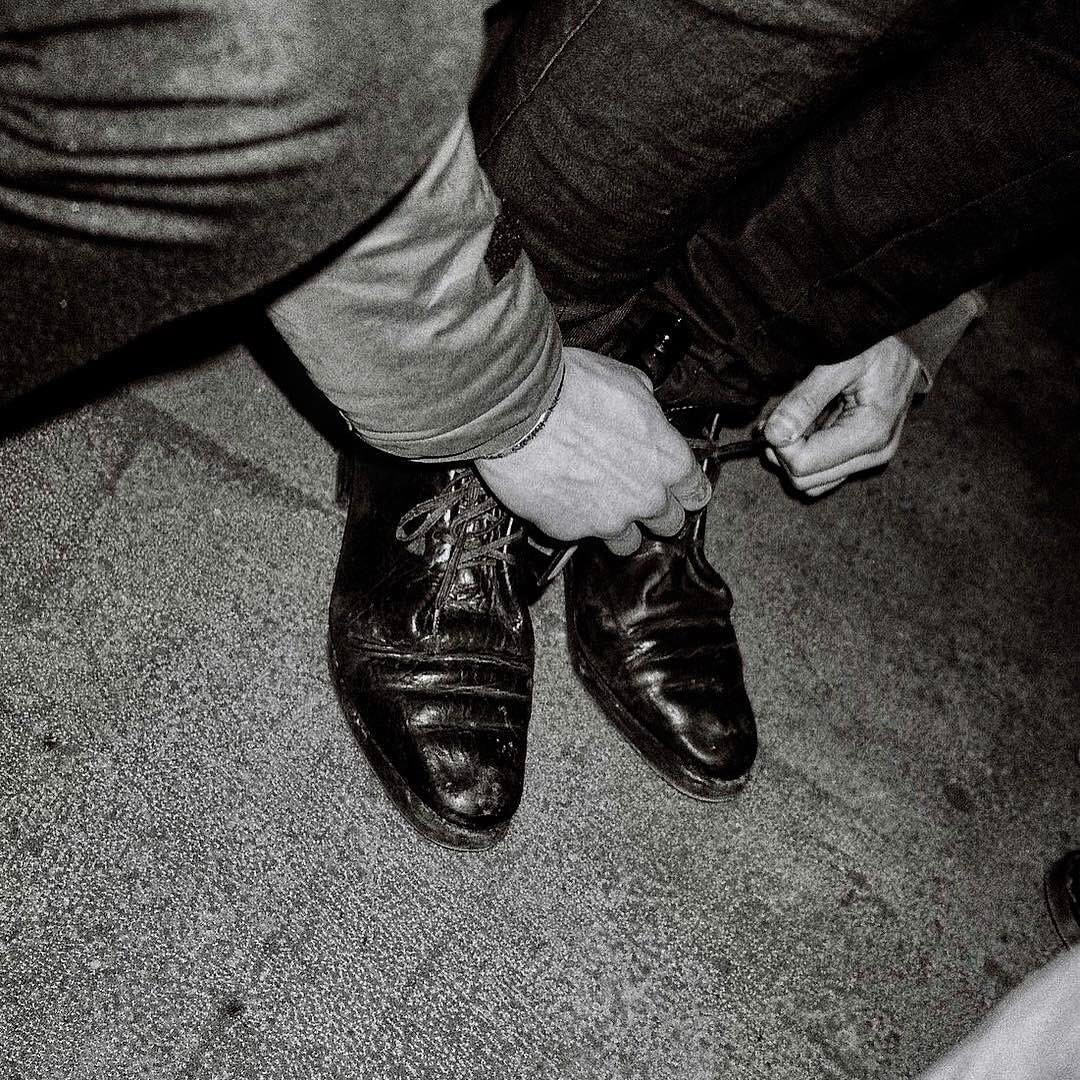 jakobhetzer:  My hands and shoes by @johanlovis. (at Hamburg, Germany)