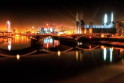 citylandscapes:  Battersea Power Station reflected in River Thames, London