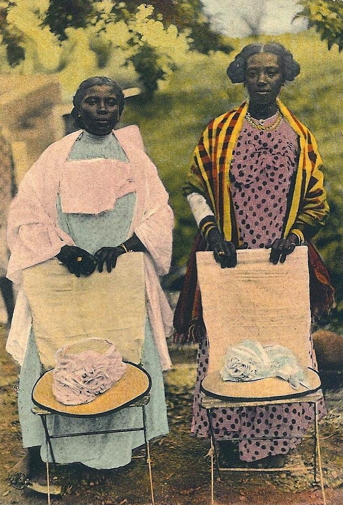 iluvsouthernafrica:  Madagascar: Vintage portraits of Malagasy women. 