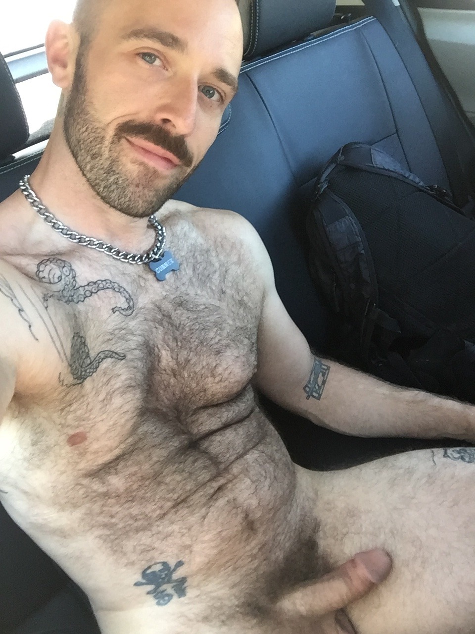 scotter81:  Naked beach day