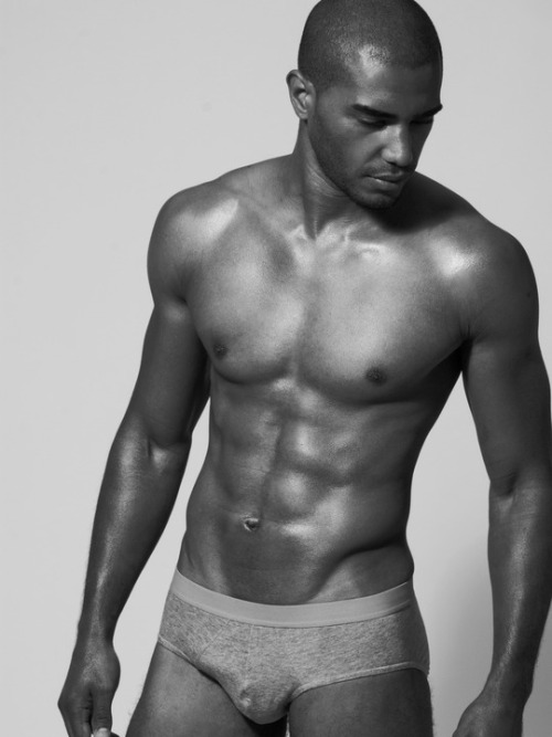 absolutelyphyne:  Model: Francois Angoston