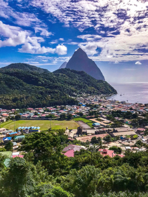 travelingcolors:Saint Lucia (by jnhPhoto)