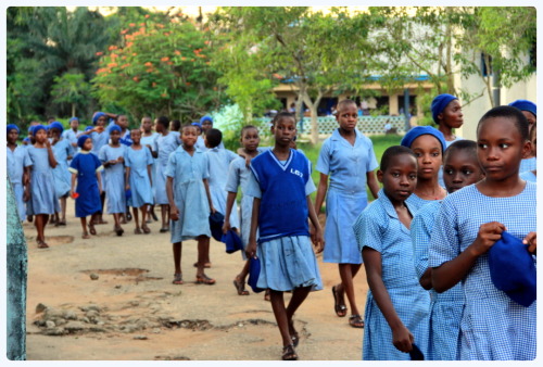 Students at Loreto Girls&rsquo; Juniorate (2013)