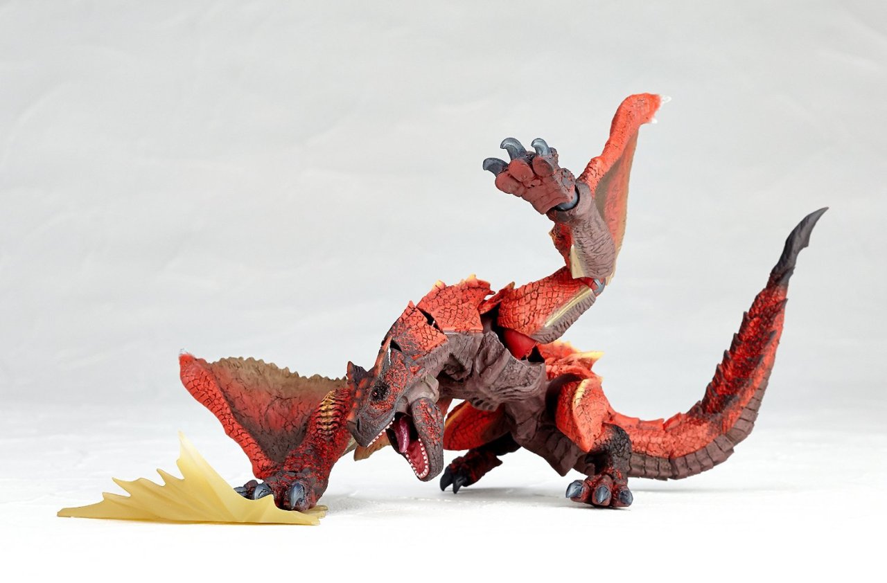 kogath:  Revoltech VulcanlogMonster Hunter Series: Molten TigrexPre-order here;http://www.amiami.jp/top/detail/detail?gcode=FIGURE-012224
