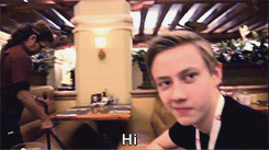 fnaticfans:  Rekkles reading Harry Potter during breakfast.   I know I said Santorin