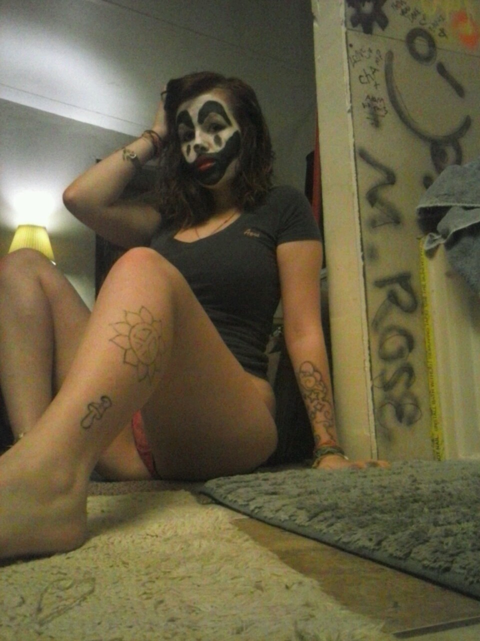jugga-lugga-lugga-lo:  Juggaloin it up baby (: