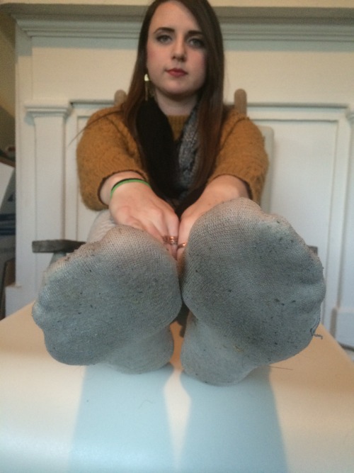 These glorious huge socked soles make me so stiff