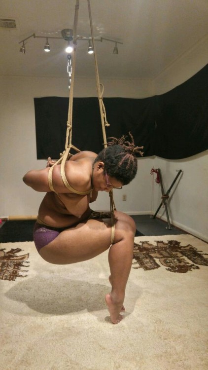 damagictouch:  shibariafrokink:  Fun contorted suspension! B+, would try again.  Excellent