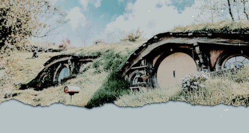 shirehobbit: 10 Hobbiton Headers 800px by 430px please like or reblog if using hex code to set mobil