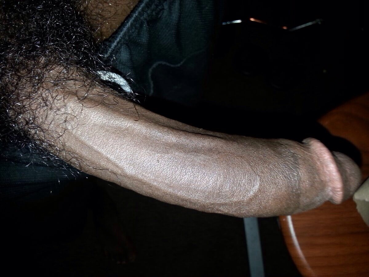 luvbigblkdick:  baitnbust:  ………👍🏾 or👎🏾  Just sexy for no reason