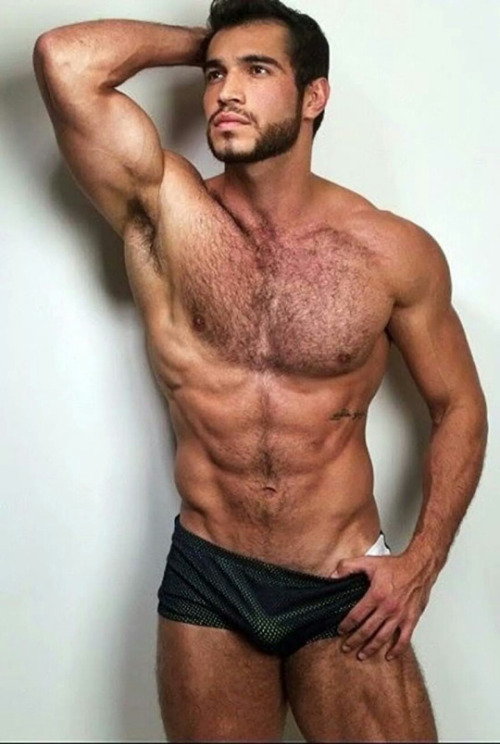 gaymadridboy:    I love men with a beard (Part 1472)