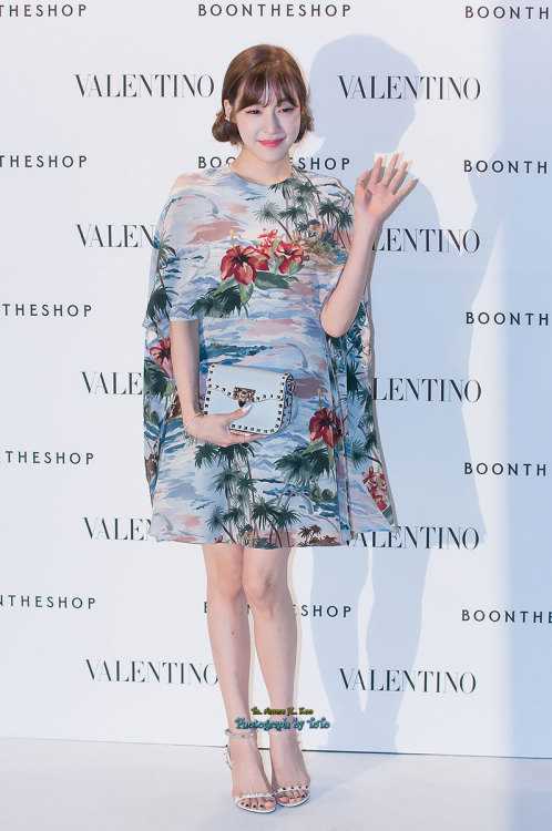 Girls’ Generation’s Tiffany at a Valentino event in March ~ Photo by Toto