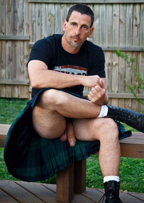 Men in kilts