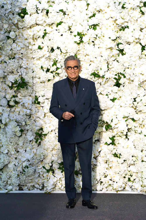 tylerposey: DAN LEVY, EUGENE LEVY, ANNIE MURPHY, CATHERINE O’HARA 72nd Annual Primetime Emmy Awards 