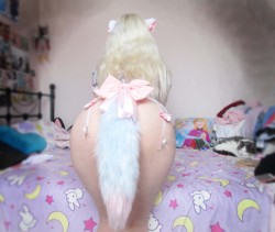 missloliprilly:  Kawaii floofy tail from