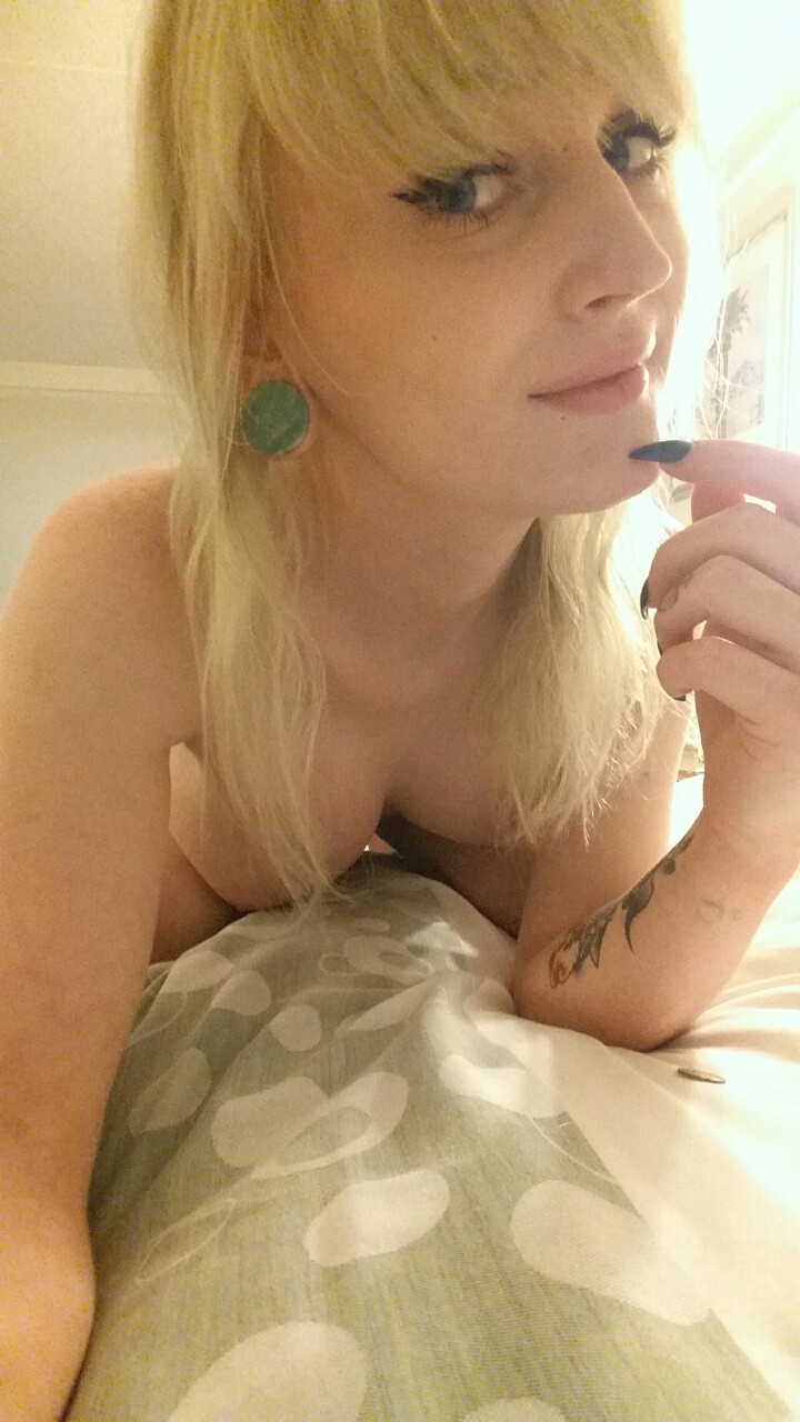 tsnaomixxx:  😙😙😙😙