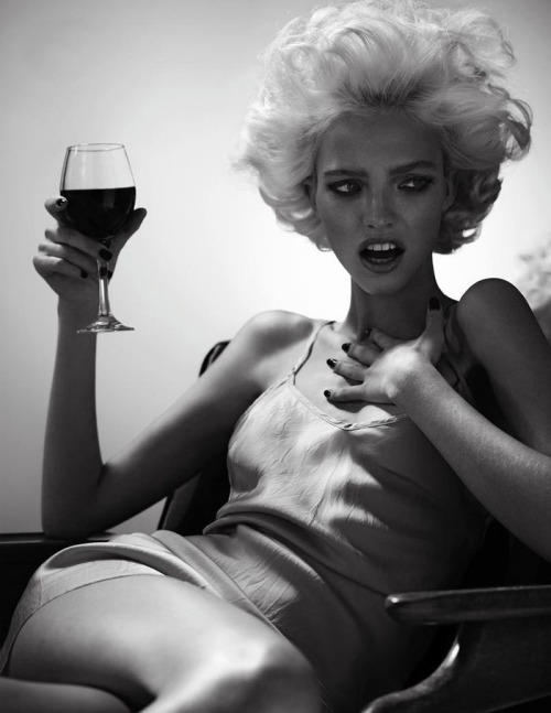 opaqueglitter:‘romance with wine’ sasha luss by mariano vivanco for vogue russia march