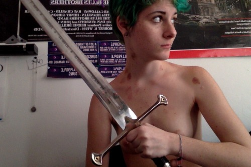 whalestoeletter:Stoner Pirate King of Middle Earth