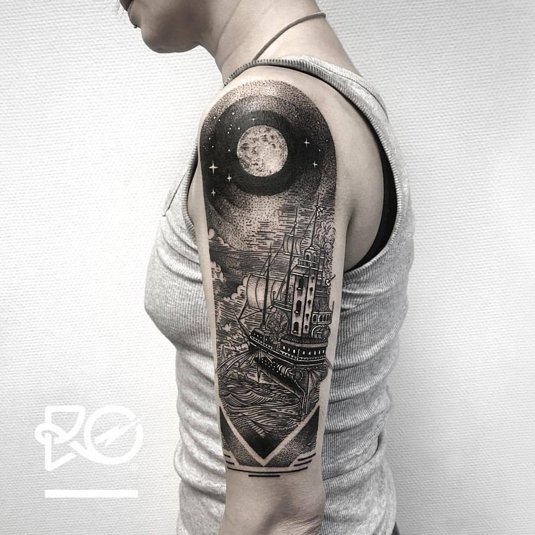 ro-tattoo:  By RO. Robert Pavez • Beyond The Horizon • Bokning. Vid intresse,