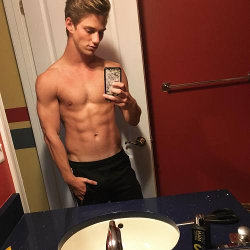 guytography: Nico Greetham ShirtlessActor who plays the Yellow Power Ranger on Nickelodeon.