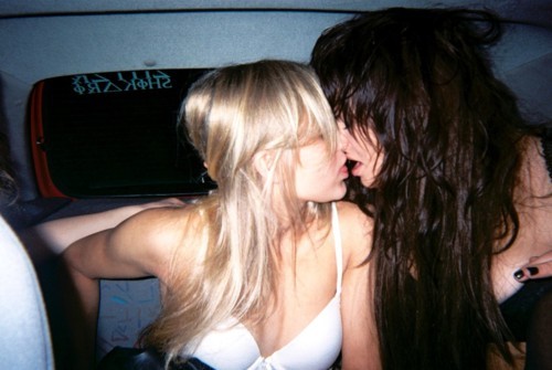 kissmeteasemelickmefuckme.tumblr.com/post/112614733707/
