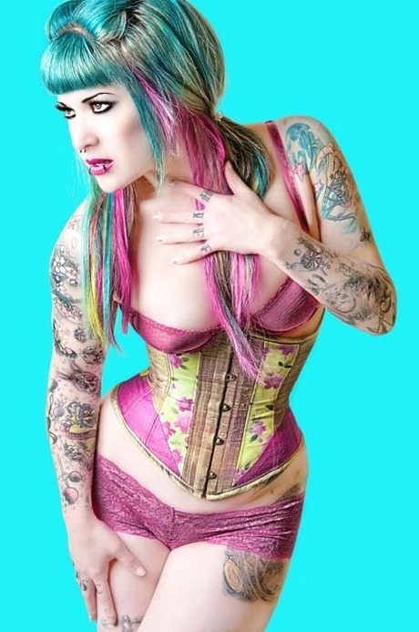 sexy-in-corset:  Corset