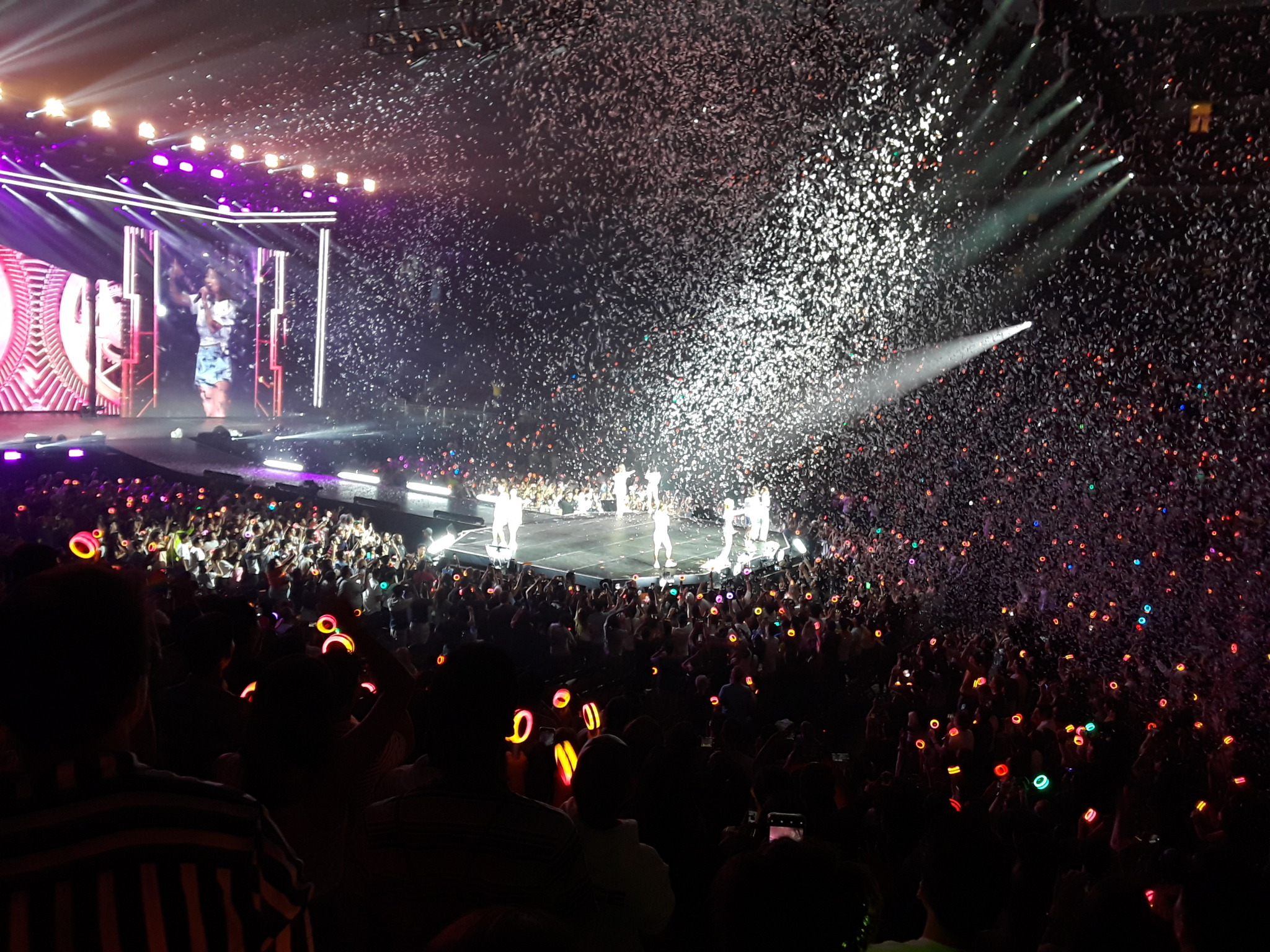 Twice Concert Explore Tumblr Posts And Blogs Tumgir Twice Concert Explore Tumblr Posts And Blogs Tumgir